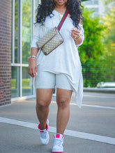 Indiebeautie – Set aus asymmetrischem Top und Bikershorts